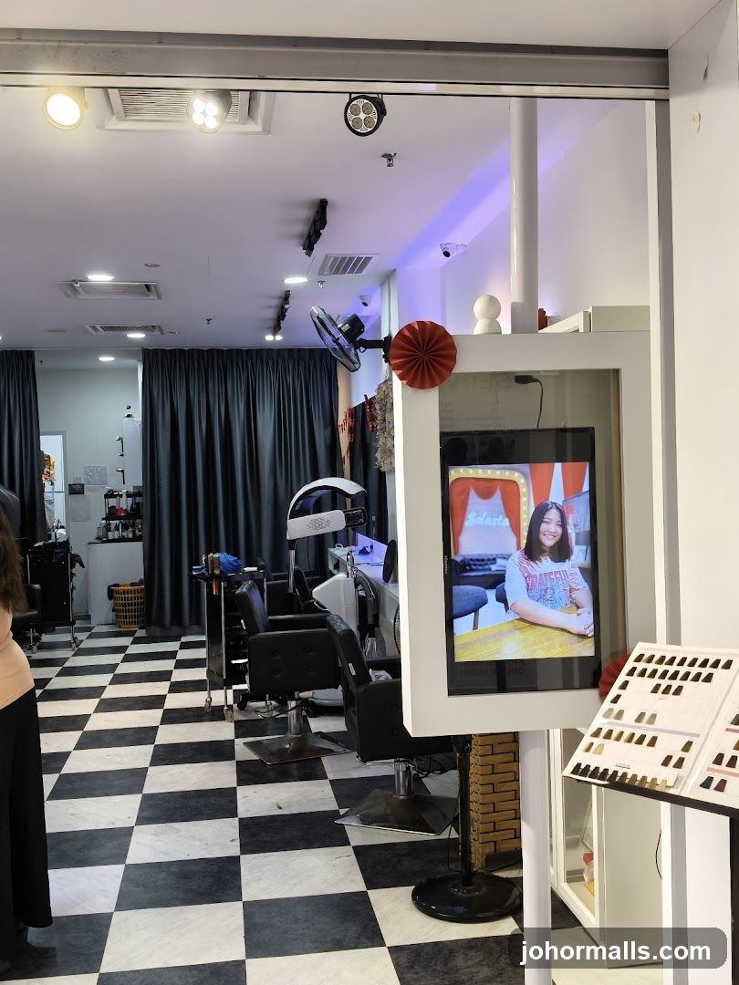 Salon Interior View