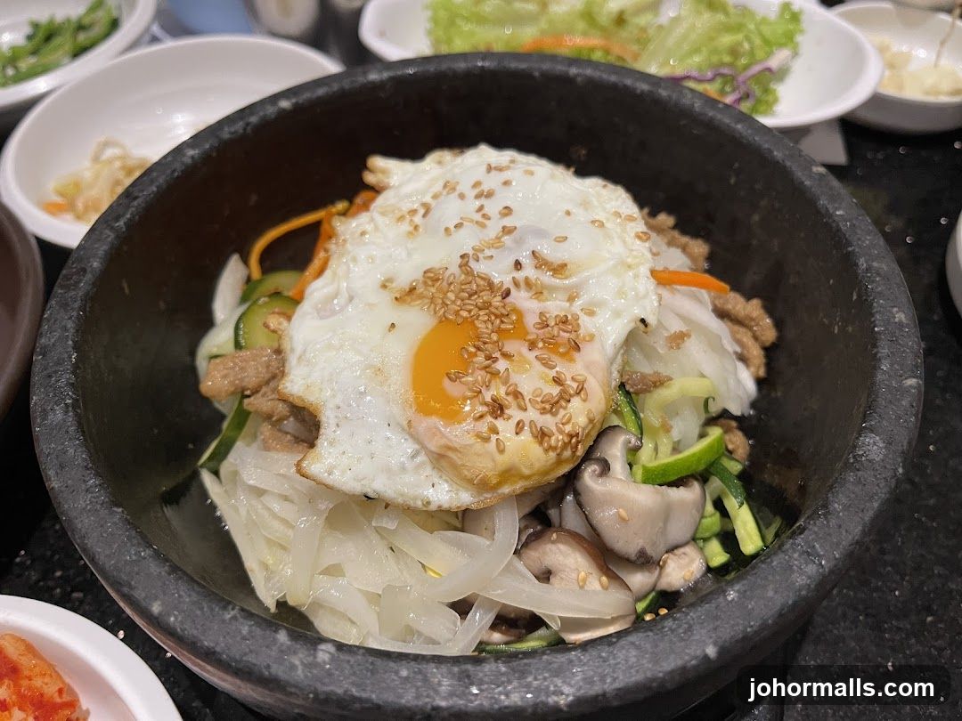 Korean Bibimbap in Stone Pot
