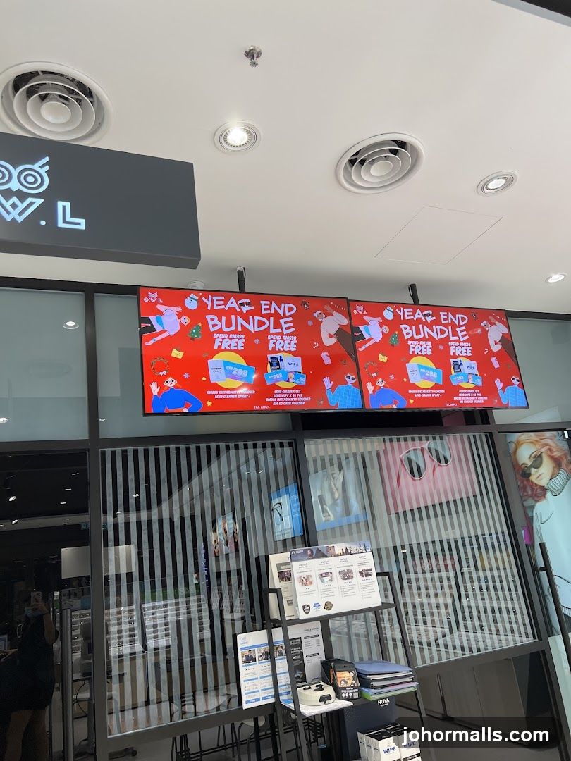 O.W.L Eyewear City Square
