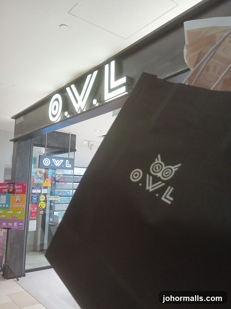 O.W.L Eyewear City Square