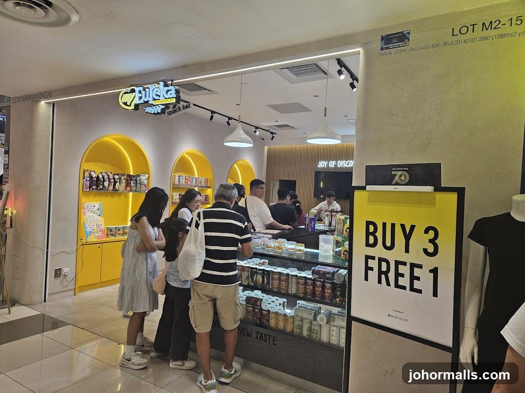 Snack Bar with Promotion