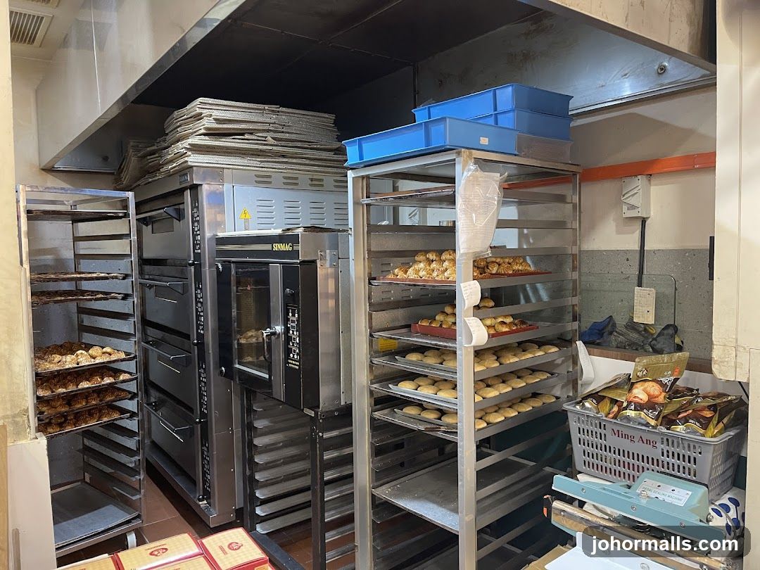 Bakery Ovens and Cooling Racks