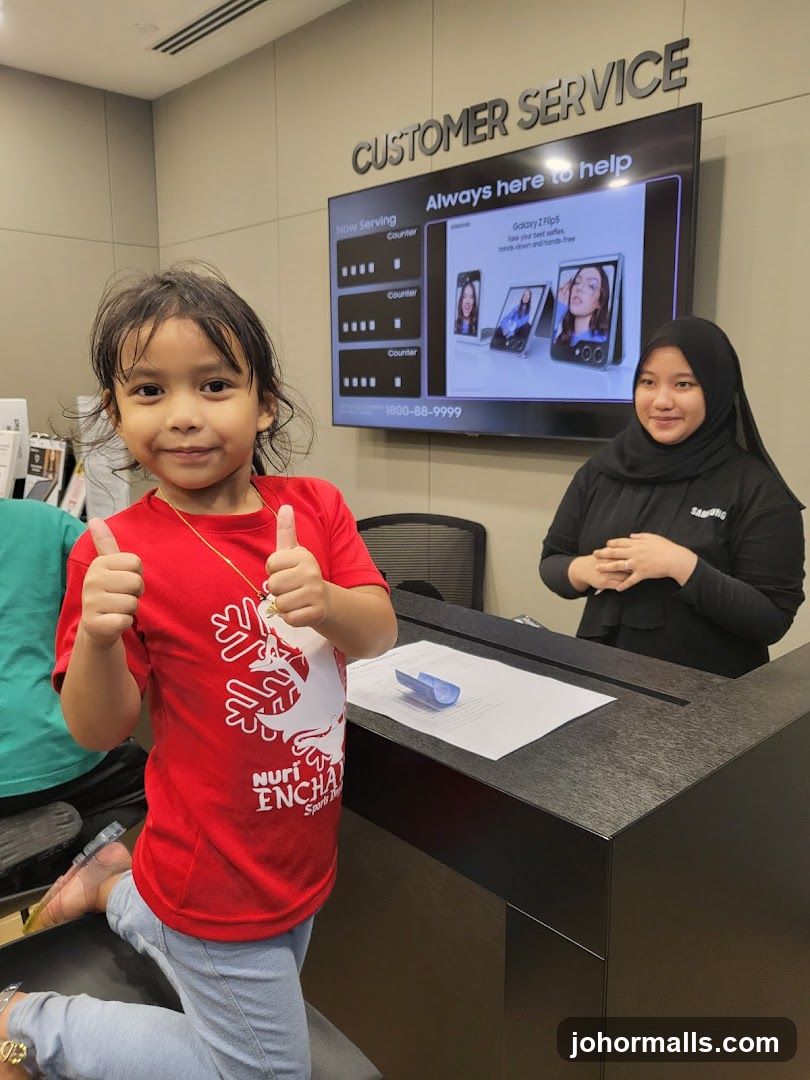 Customer Service Desk
