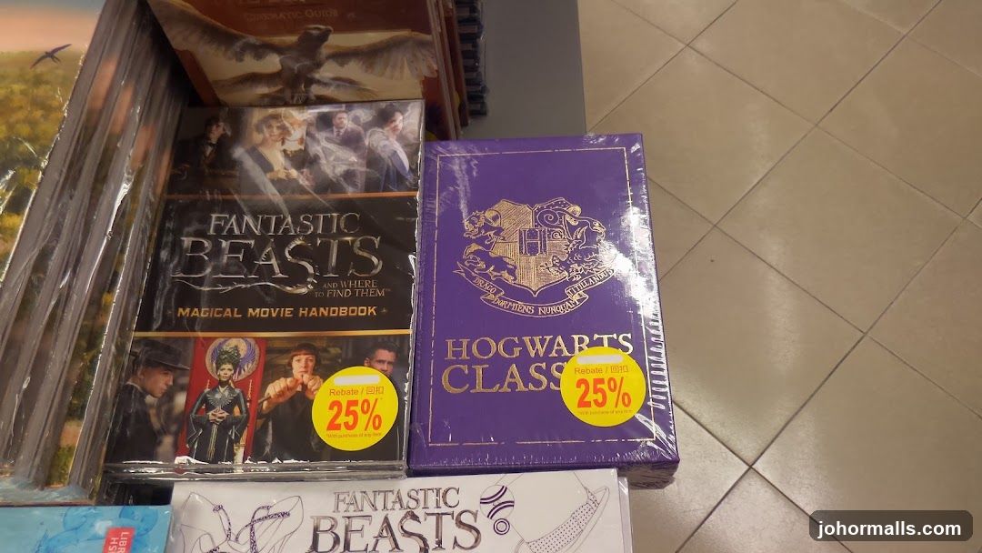 Fantastic Beasts and Hogwarts Classes Books