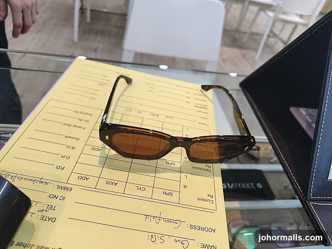 Eyeglass Prescription Form