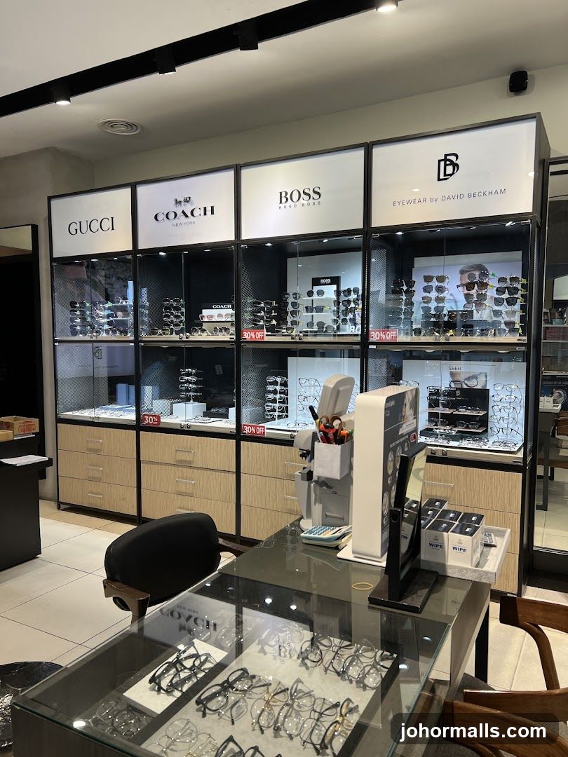 Eyewear Store Display