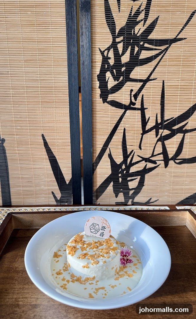 Dessert with Toppings