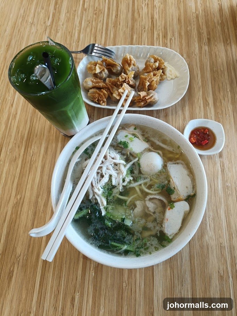 Noodle Soup and Appetizer