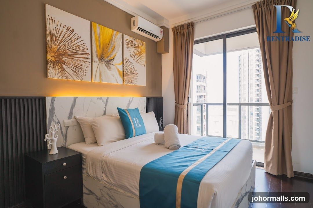 Bedroom with City View