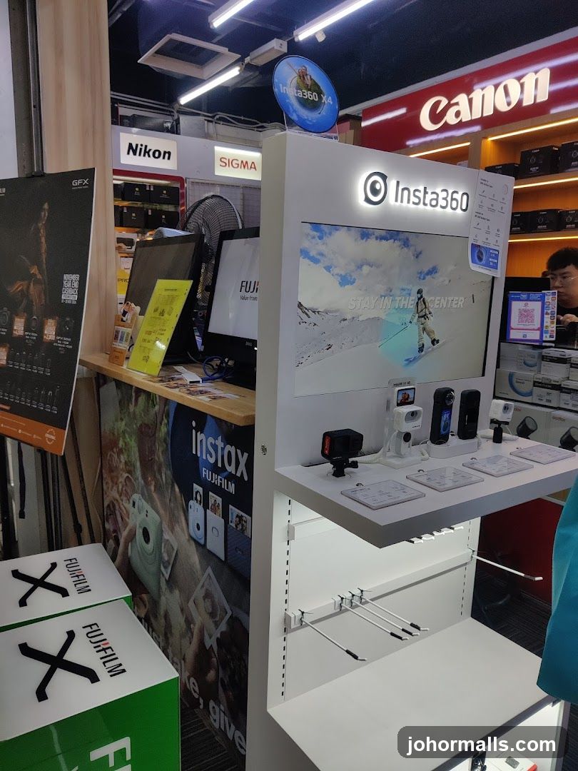 Camera Store Display