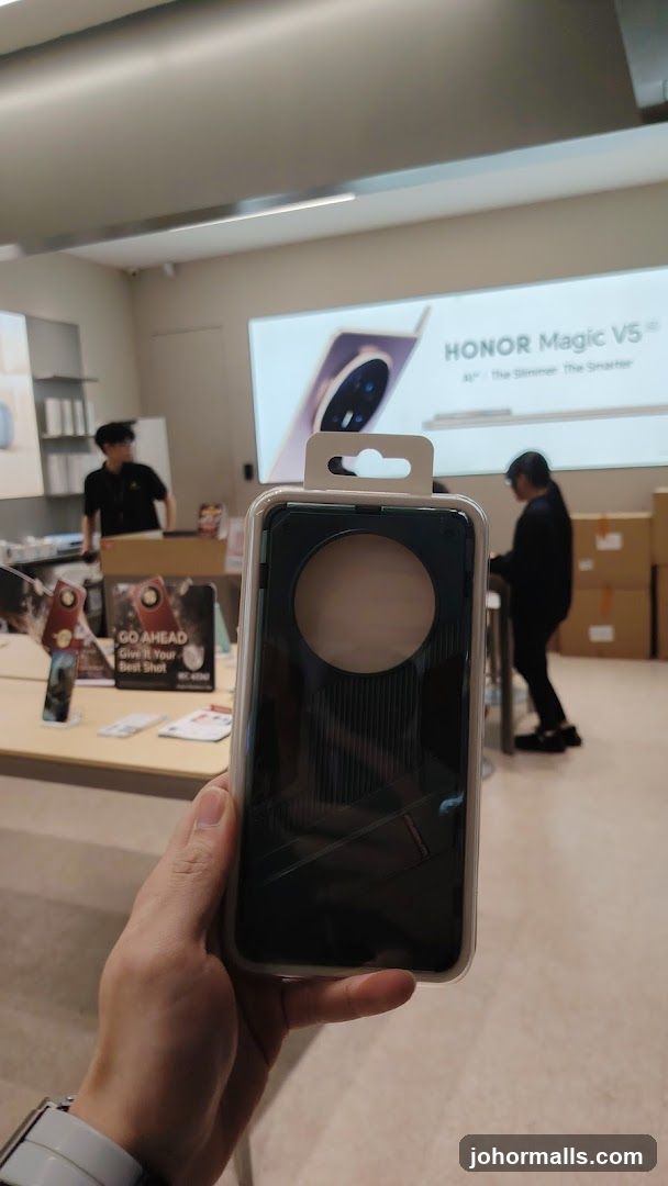 Phone Case Display