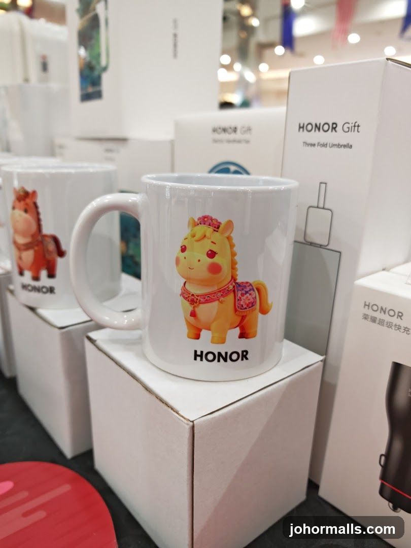 Honor branded mugs and gift boxes