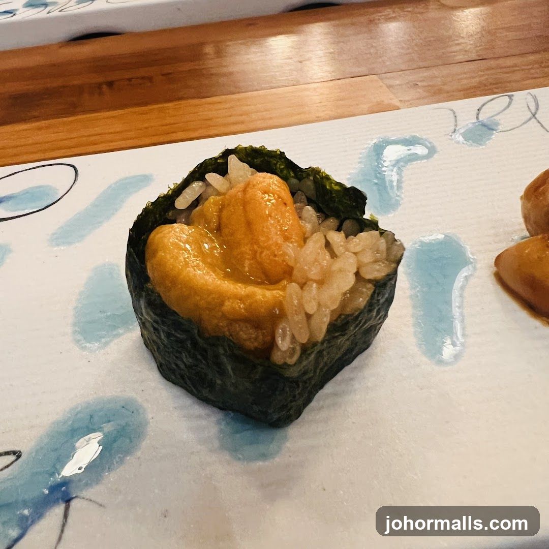 Uni Sushi Roll