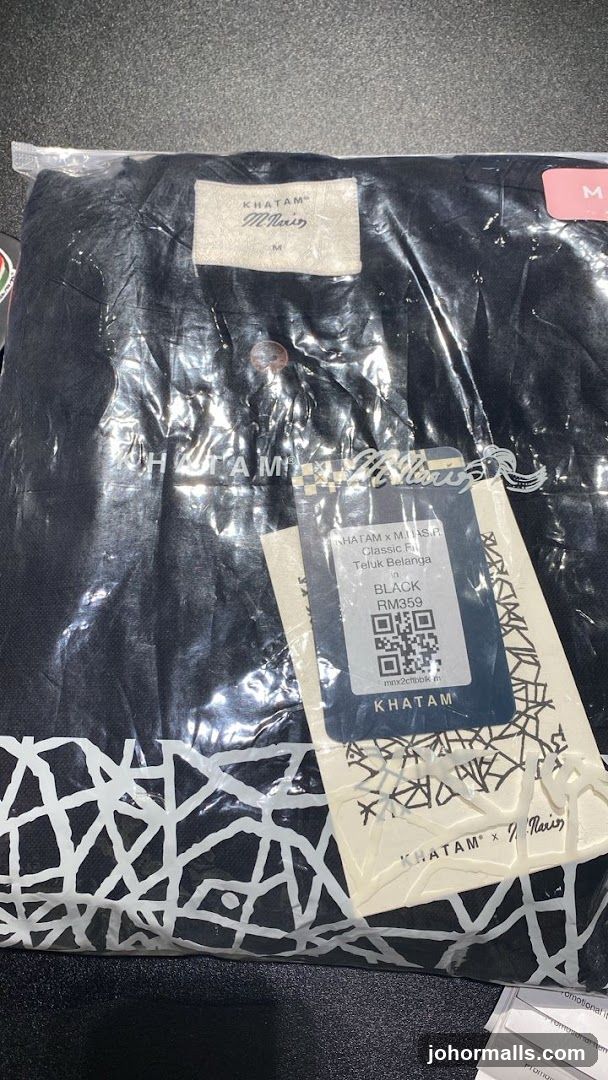 Black Shirt Packaging