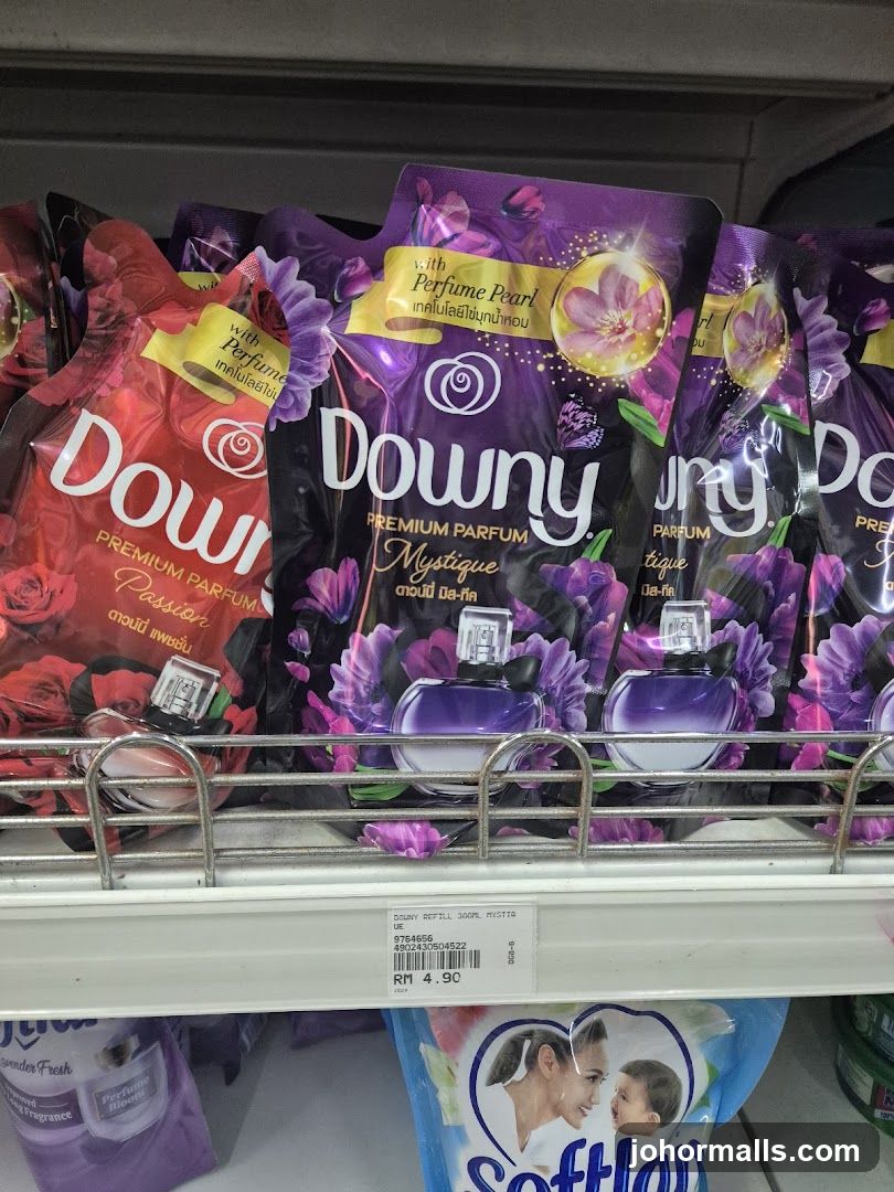 Downy Premium Parfum Refills