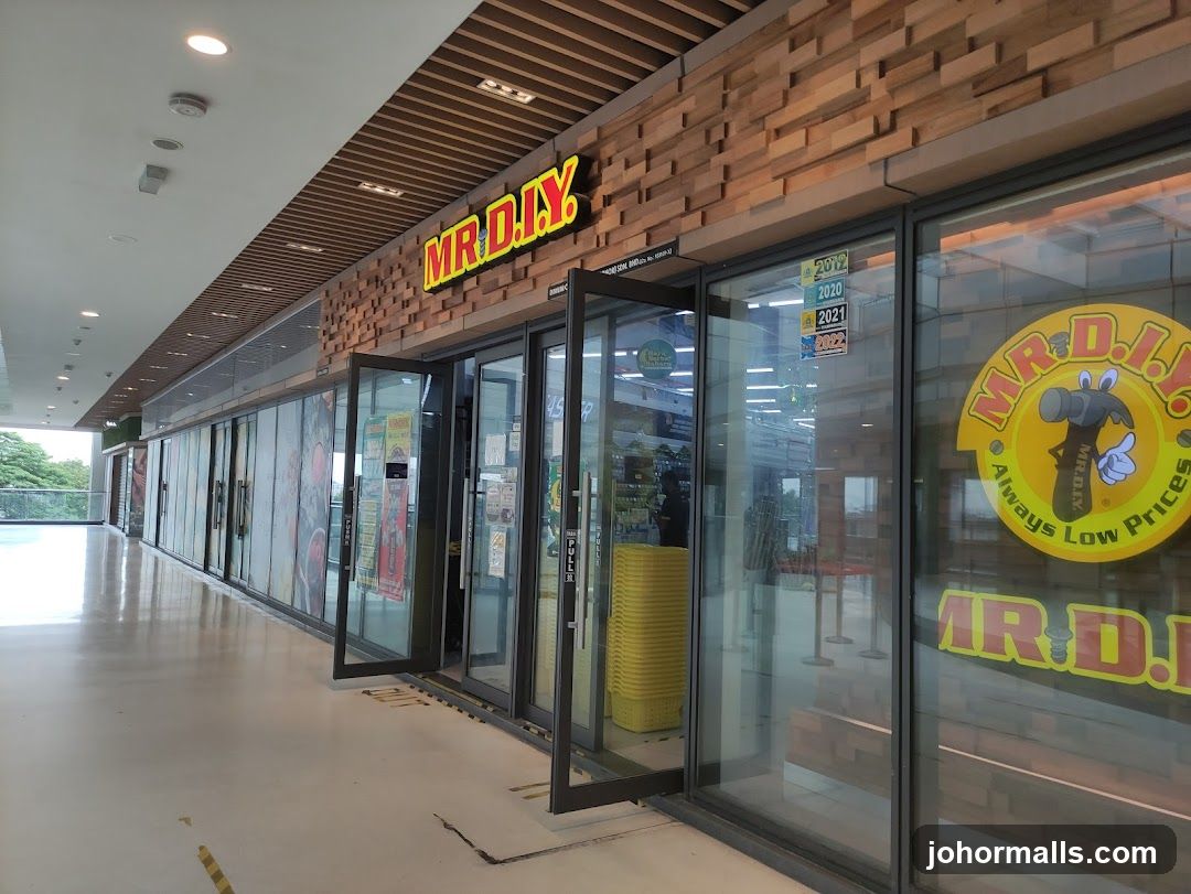 MR. D.I.Y. Storefront