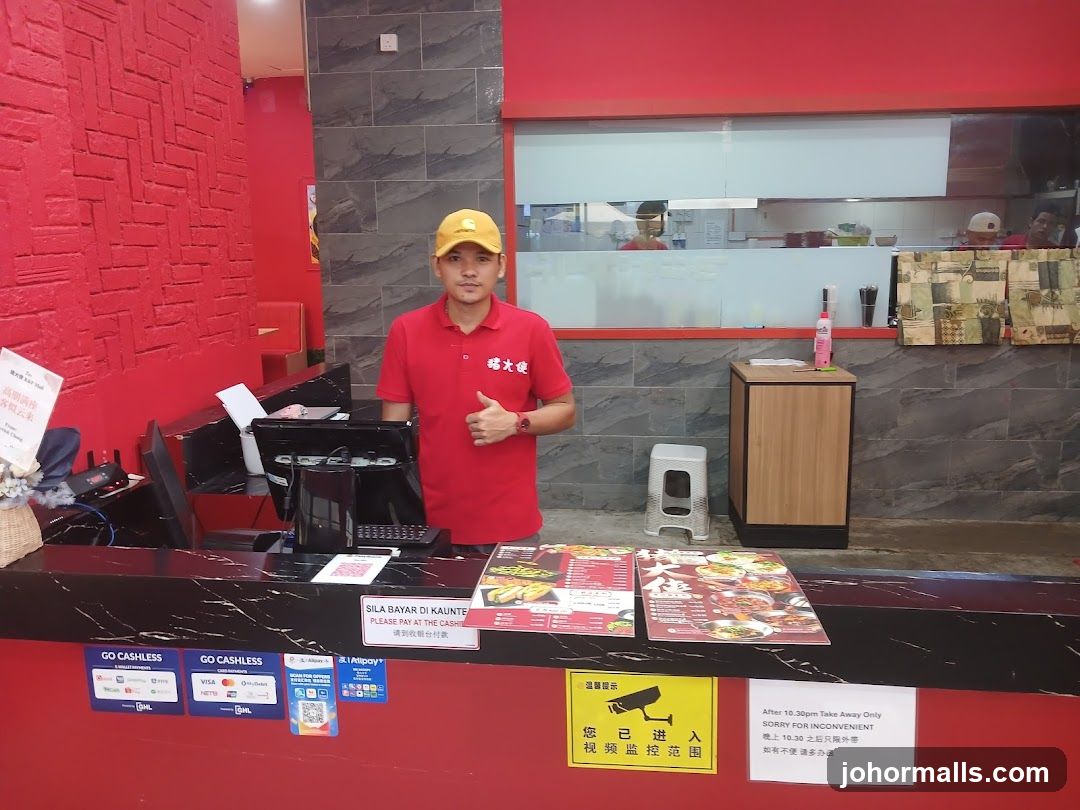 Restaurant Counter