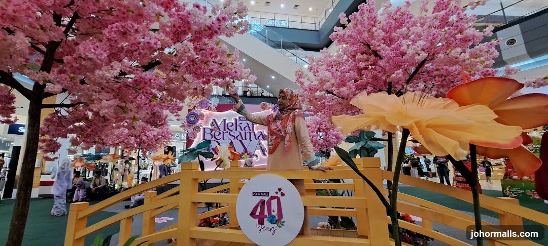 Mall Decoration with Cherry Blossoms