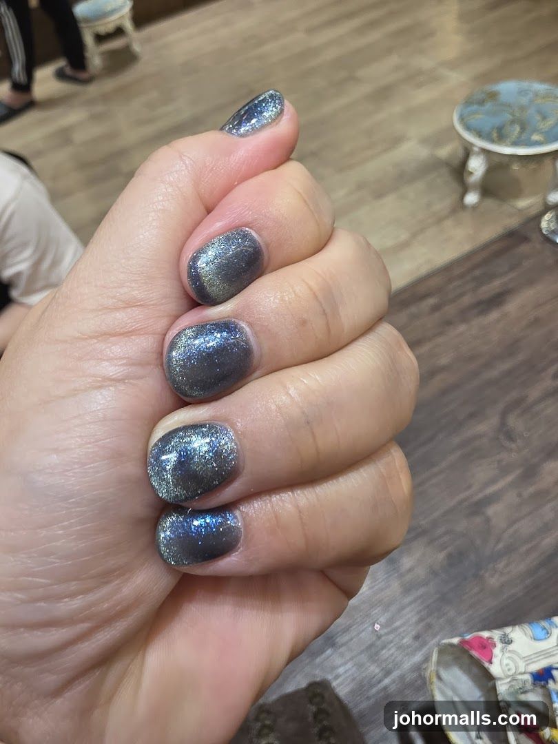 Sparkling Nails