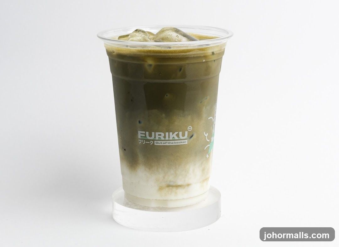 Iced Matcha Latte