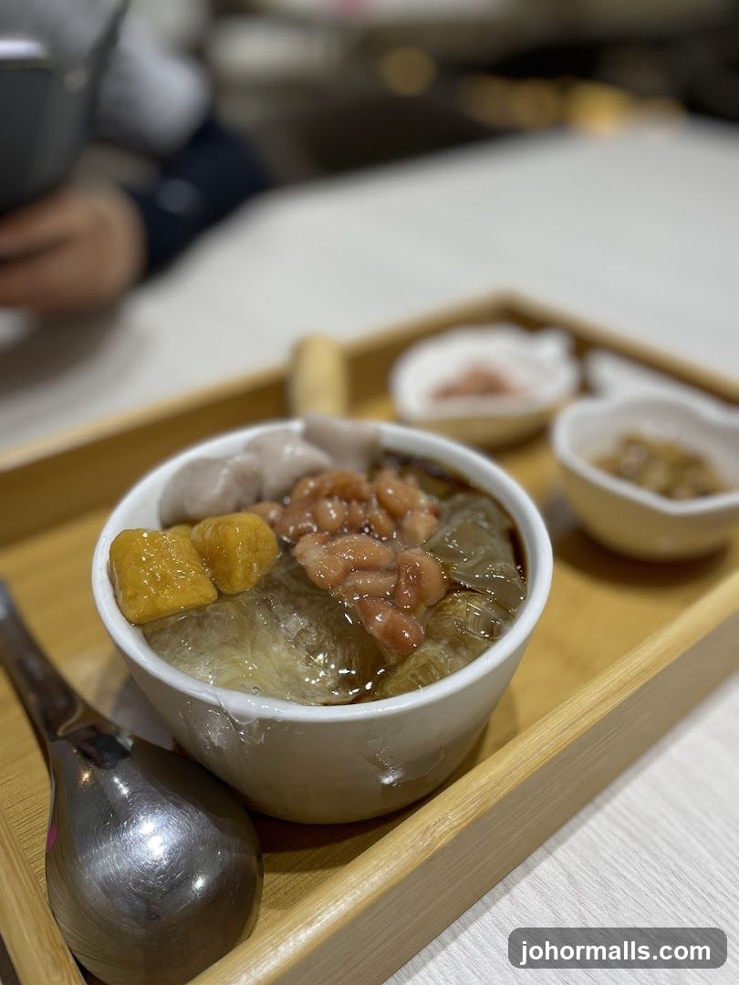 Dessert Bowl with Toppings