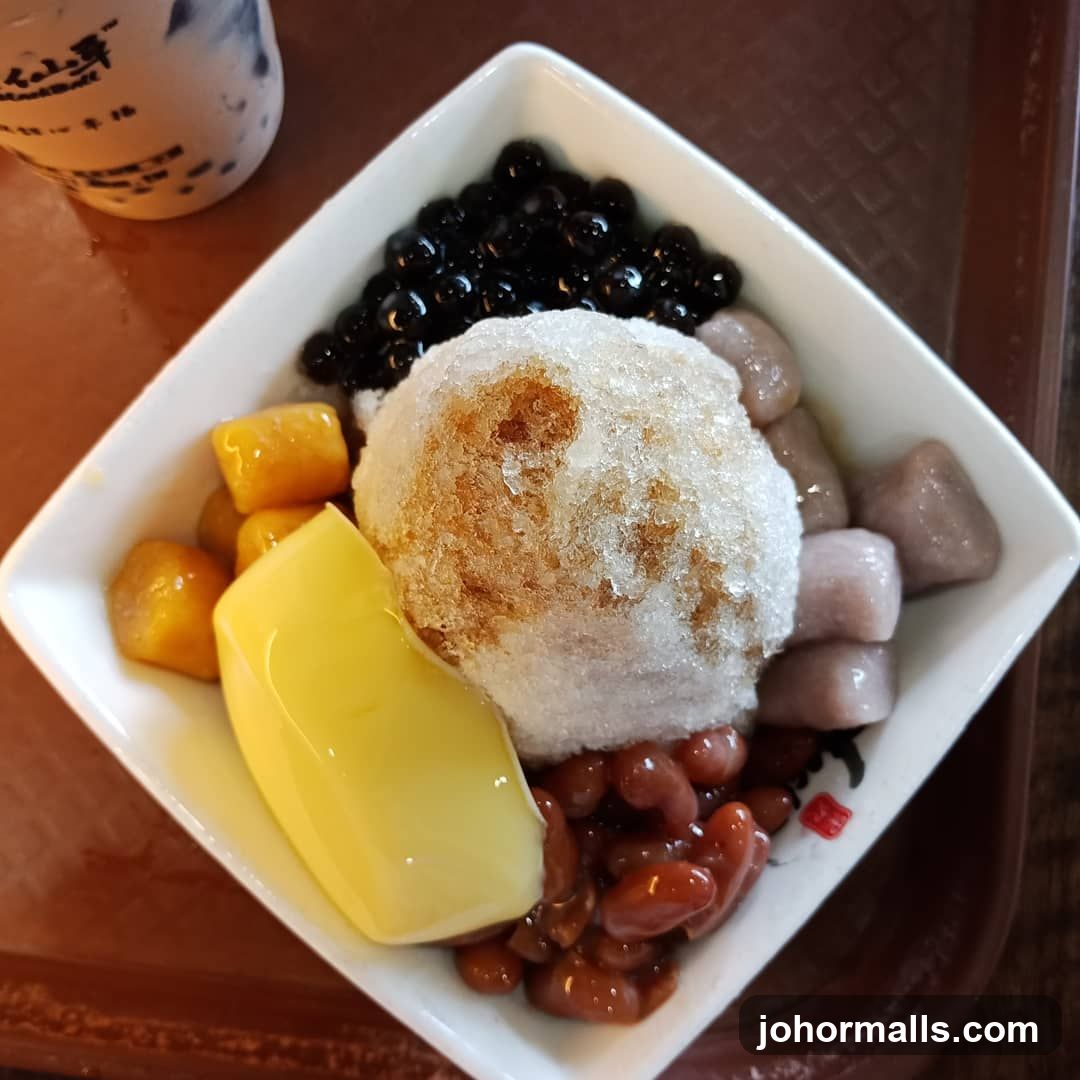 Shaved Ice Dessert with Toppings