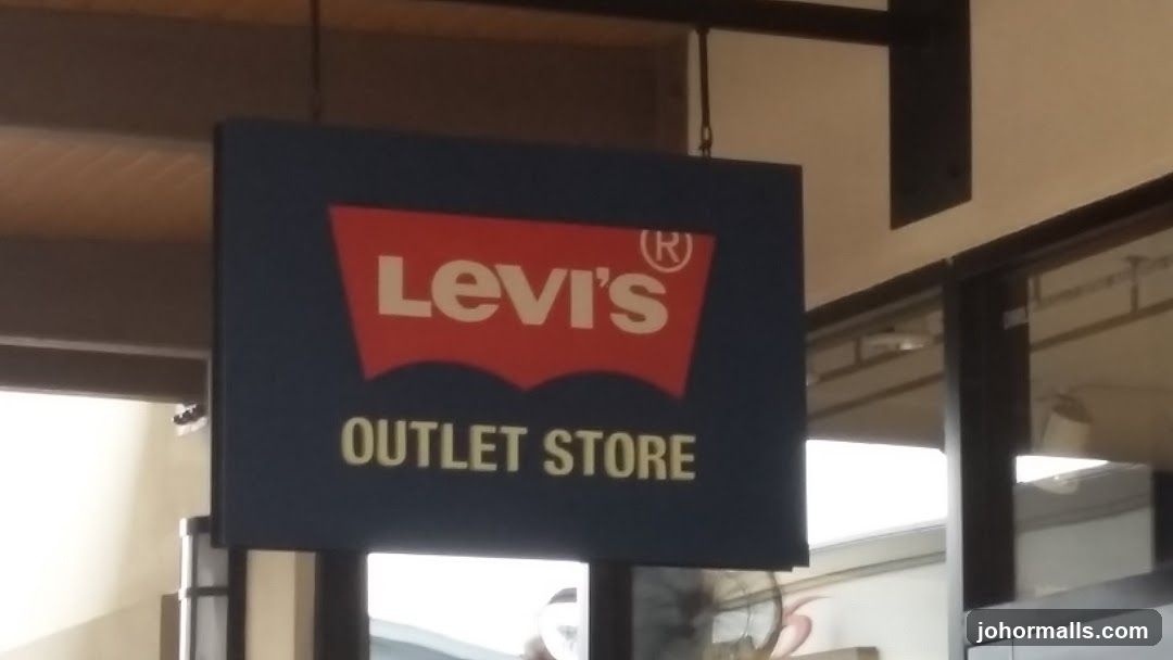 Levi's Outlet Store Sign