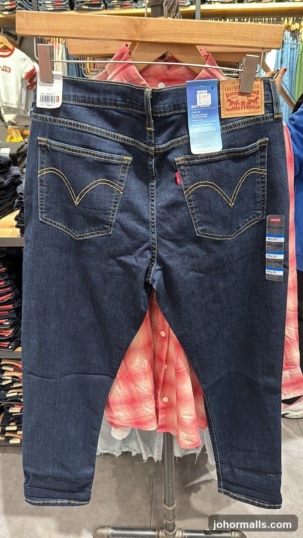 Levi's Boyfriend Jeans