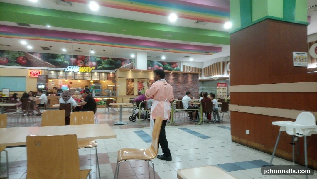 Subway Food Court