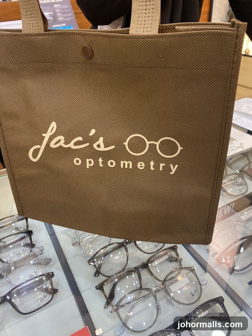 Optometry Bag and Eyeglasses