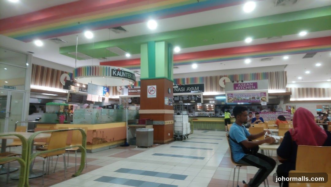 Food Court