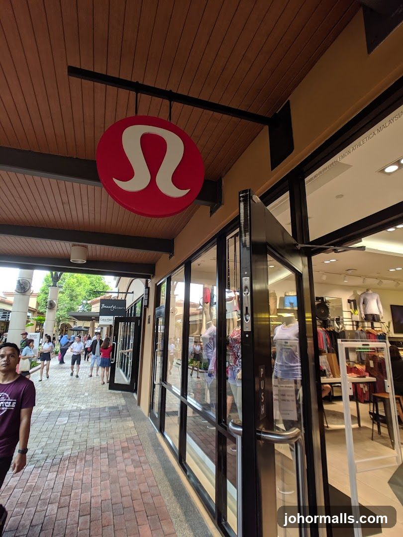 Lululemon Athletica Storefront