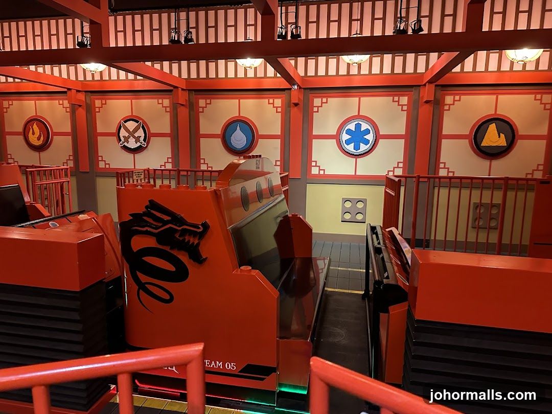 Dragon Themed Ride Queue