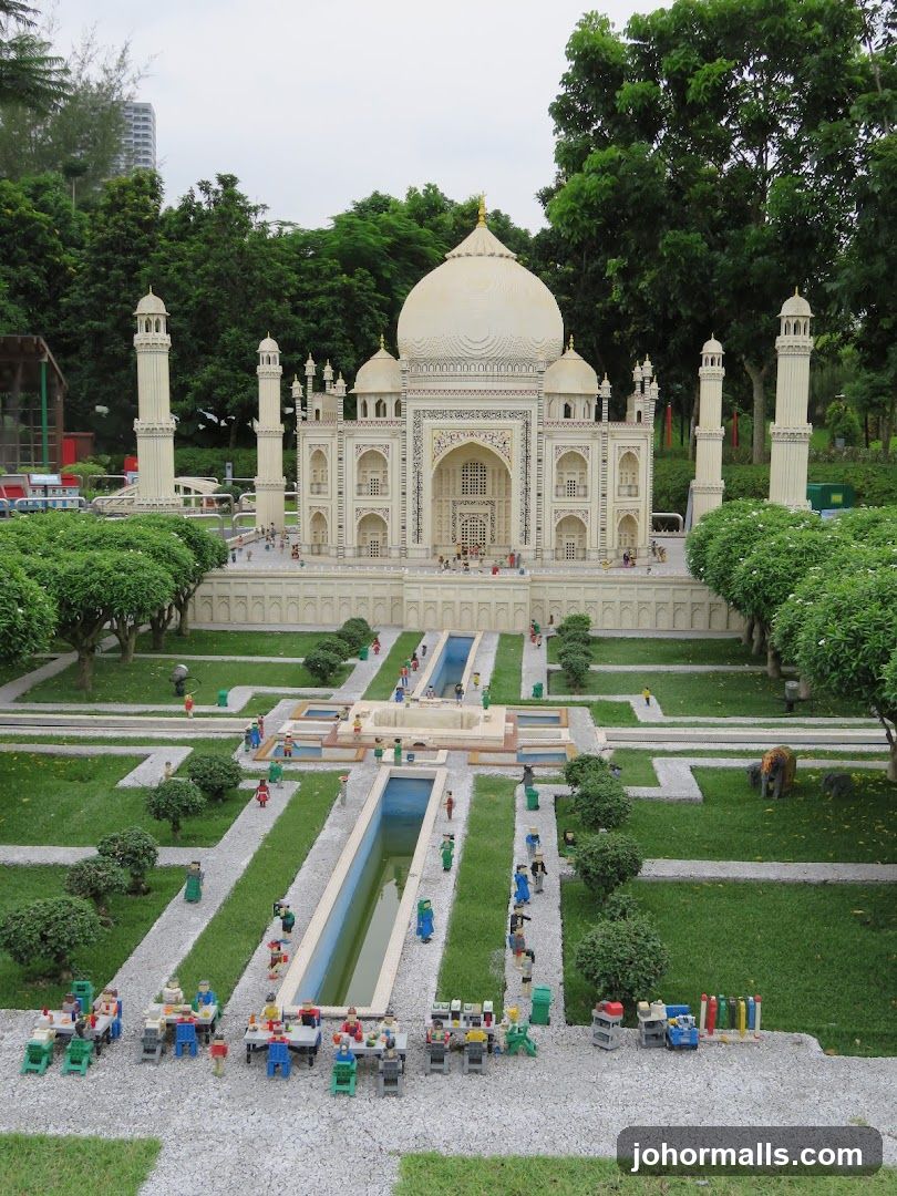 Lego Taj Mahal Model