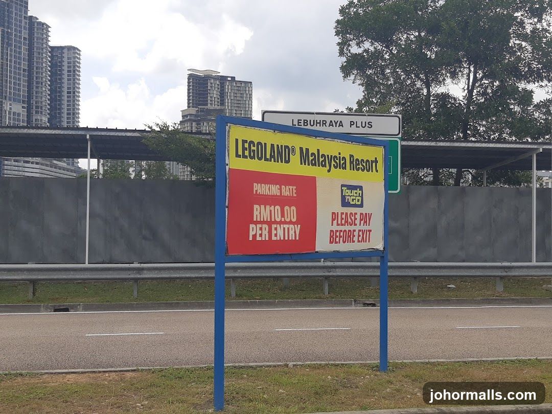 Legoland Malaysia Resort Parking Sign