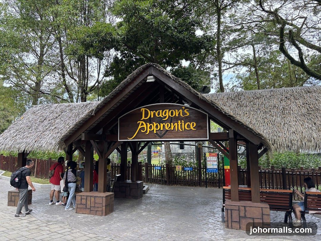 Dragon's Apprentice Entrance