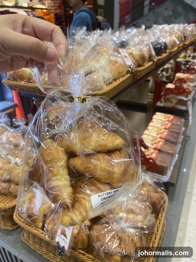 Bag of Mini Croissants
