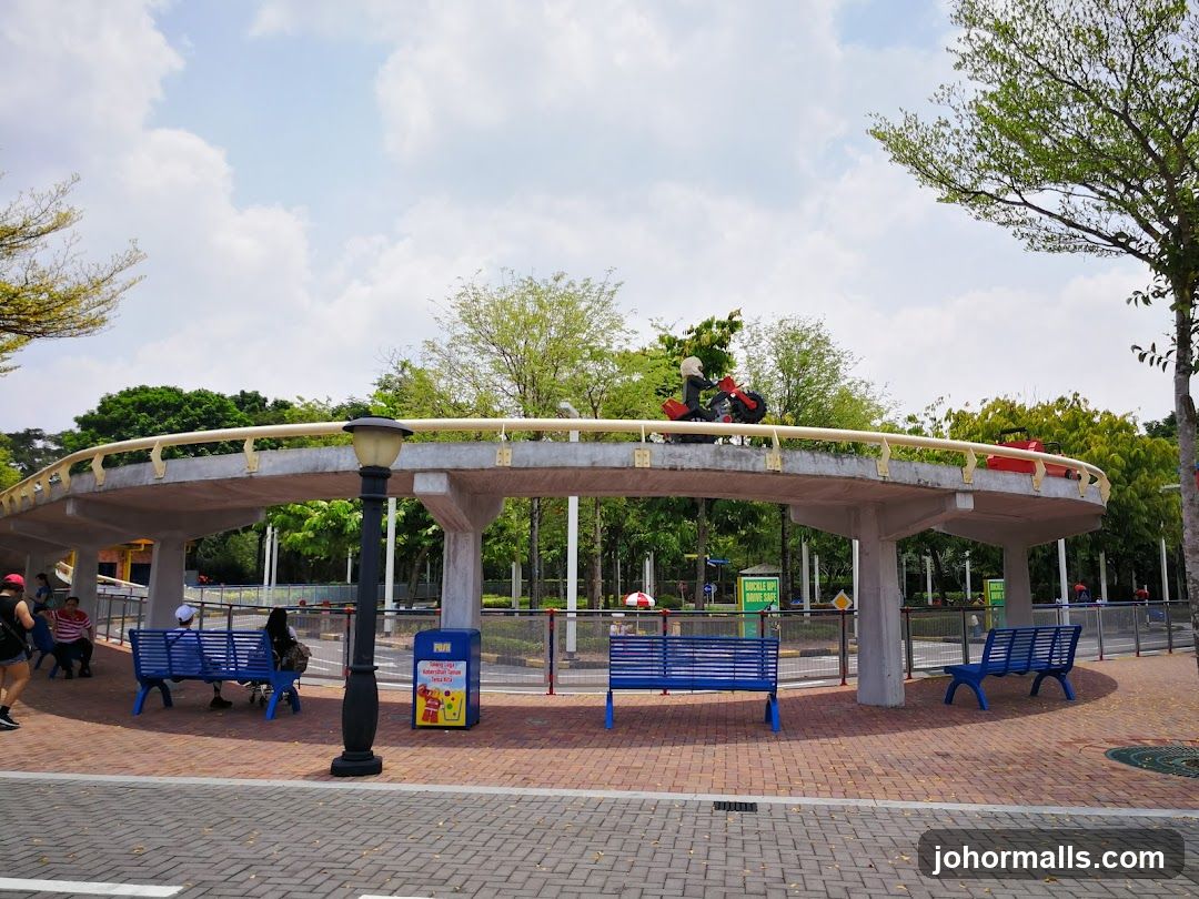 Amusement Park Ride