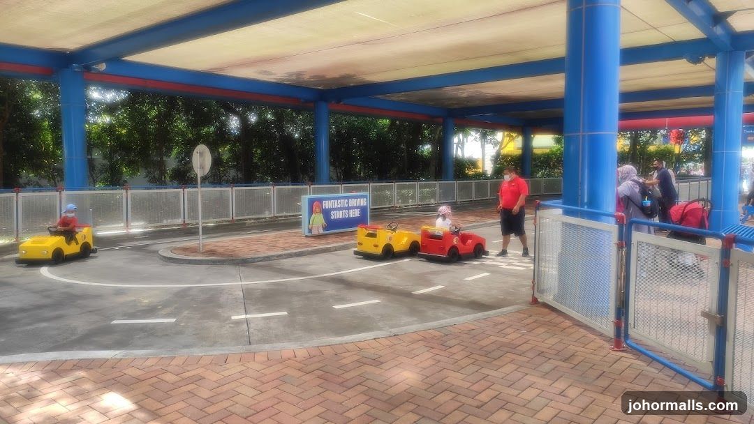 Children's Driving Attraction