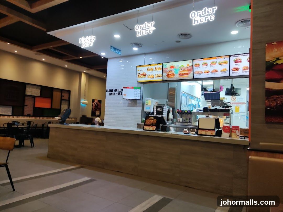 Fast Food Restaurant Counter