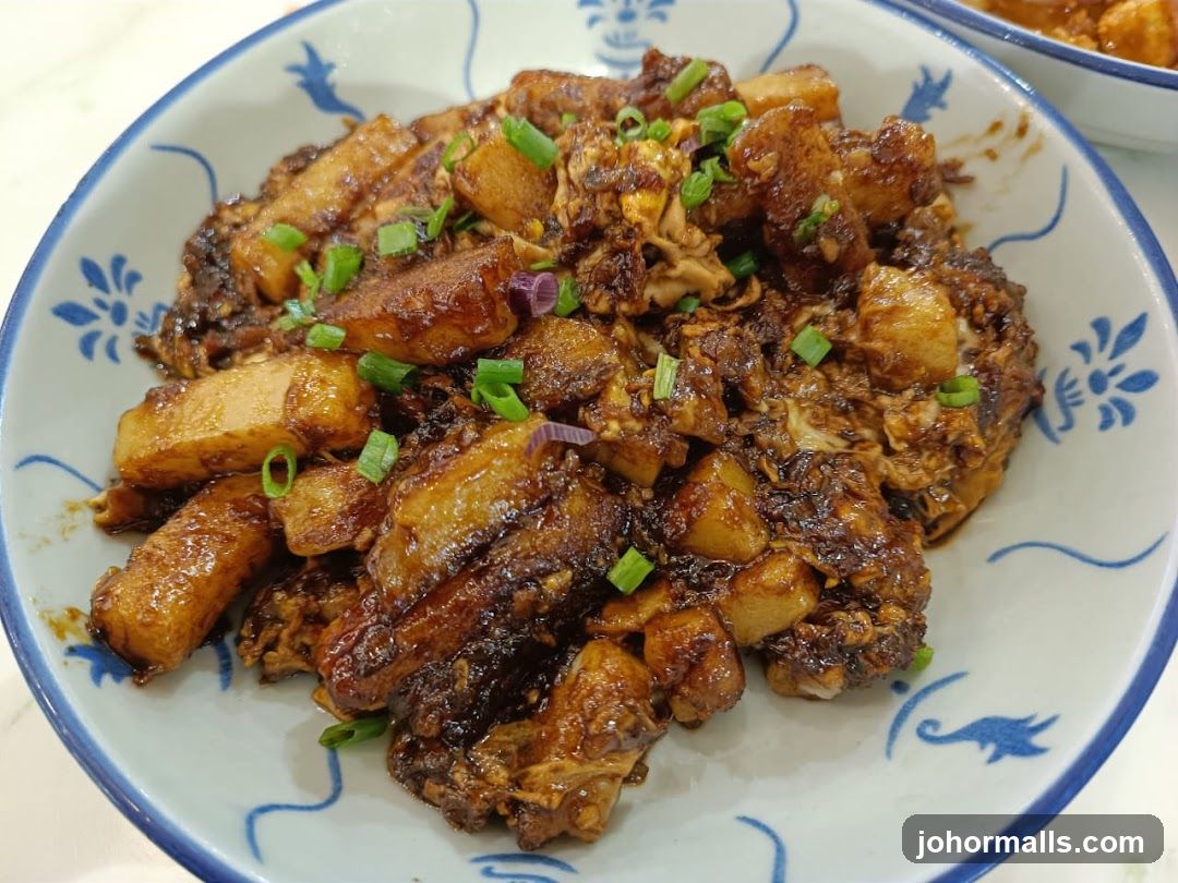 Stir-fried Radish Cake