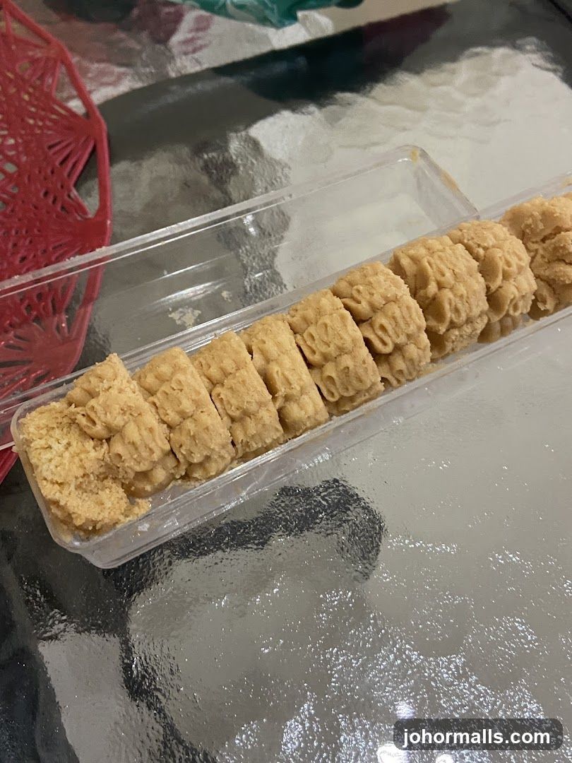 Cookies in a plastic container