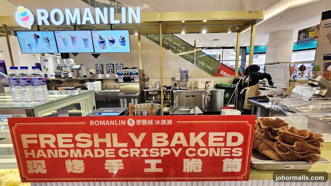 Ice Cream Shop Counter