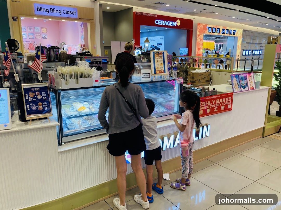 Ice Cream Shop