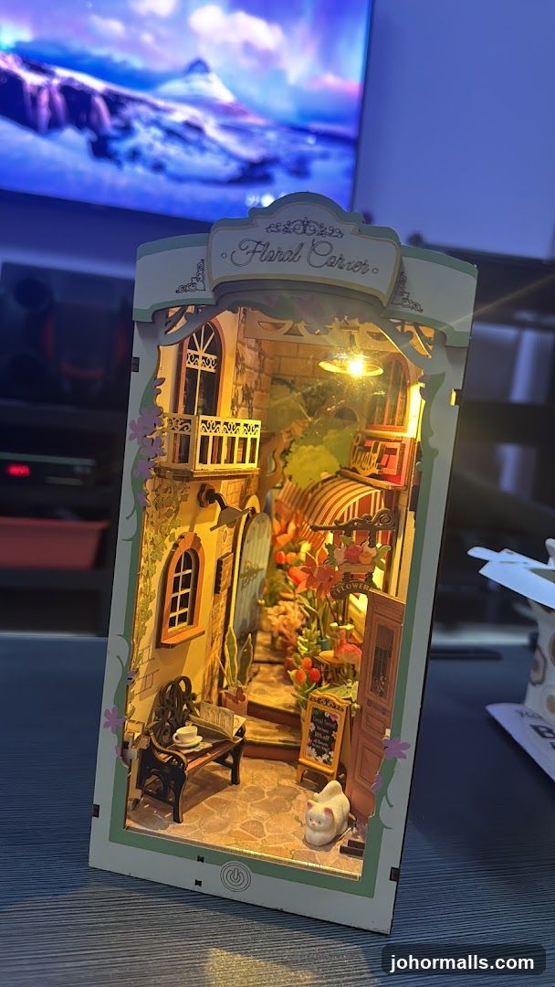 Diorama of a Floral Shop