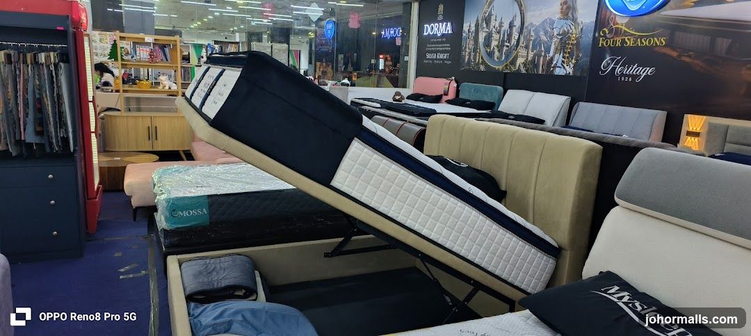 Mattress Store Display