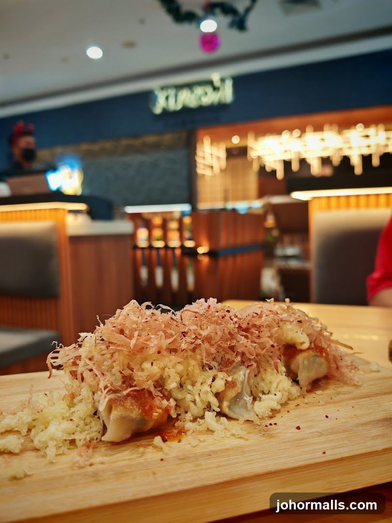 Gyoza with Toppings