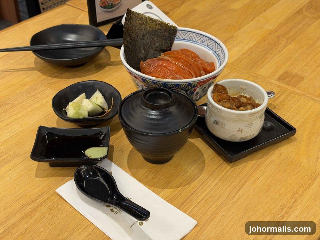 Salmon Donburi Set