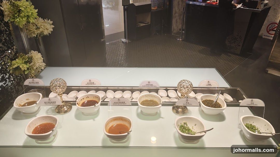 Sauce Bar