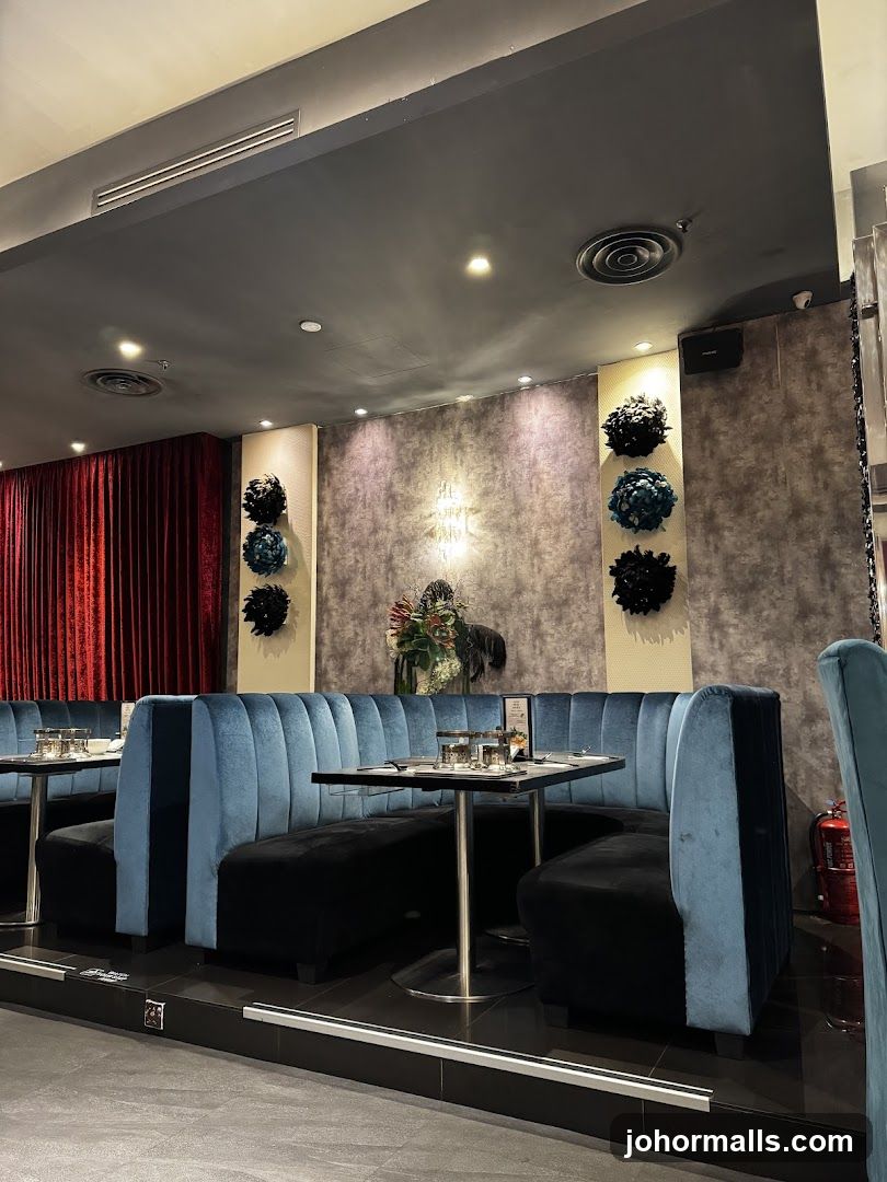 Restaurant Booth Seating